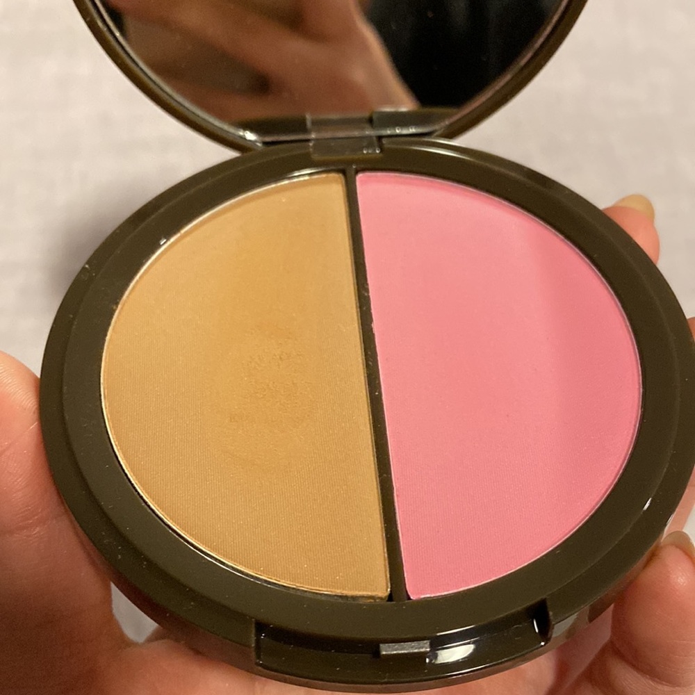 Tarte blush and bronzer duo - Picture 3 of 4